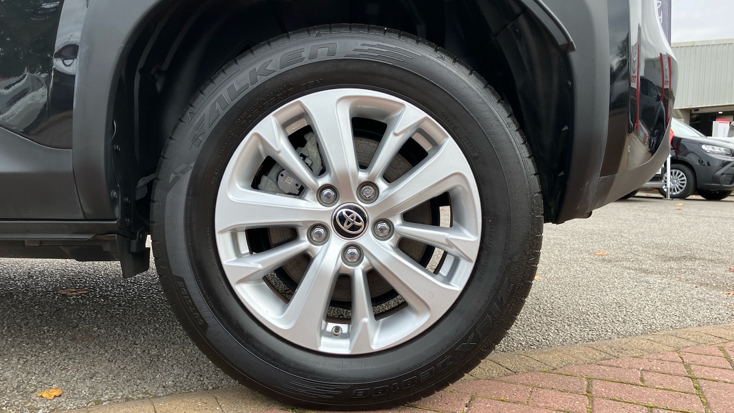 Used Toyota Yaris Cross 2023 for sale - 76545180: Photo 18