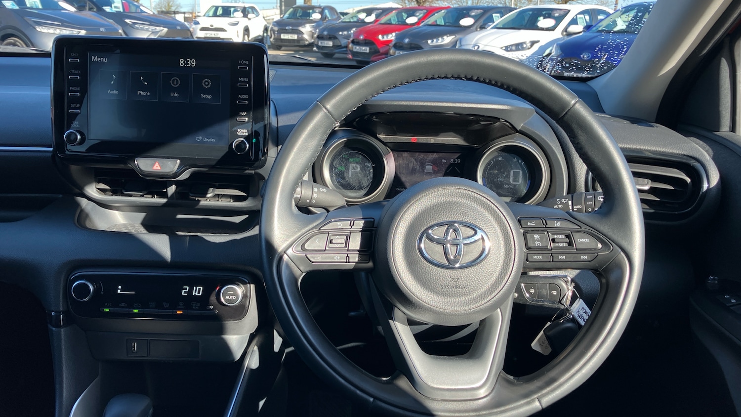 Used Toyota Yaris 2023 for sale - 78010925: Photo 6