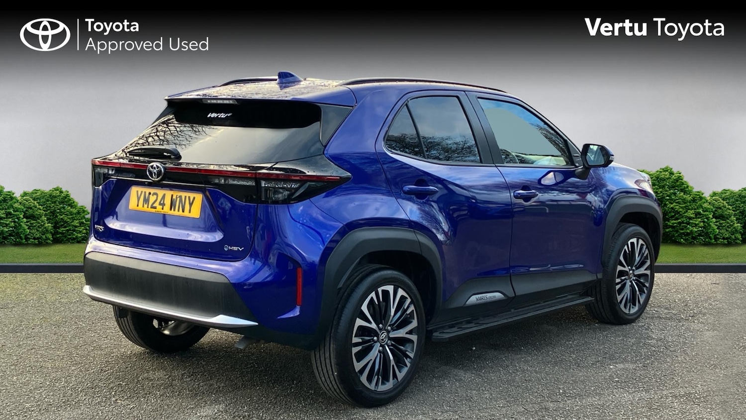 Used Toyota Yaris Cross 2024 for sale - 76984631: Photo 2