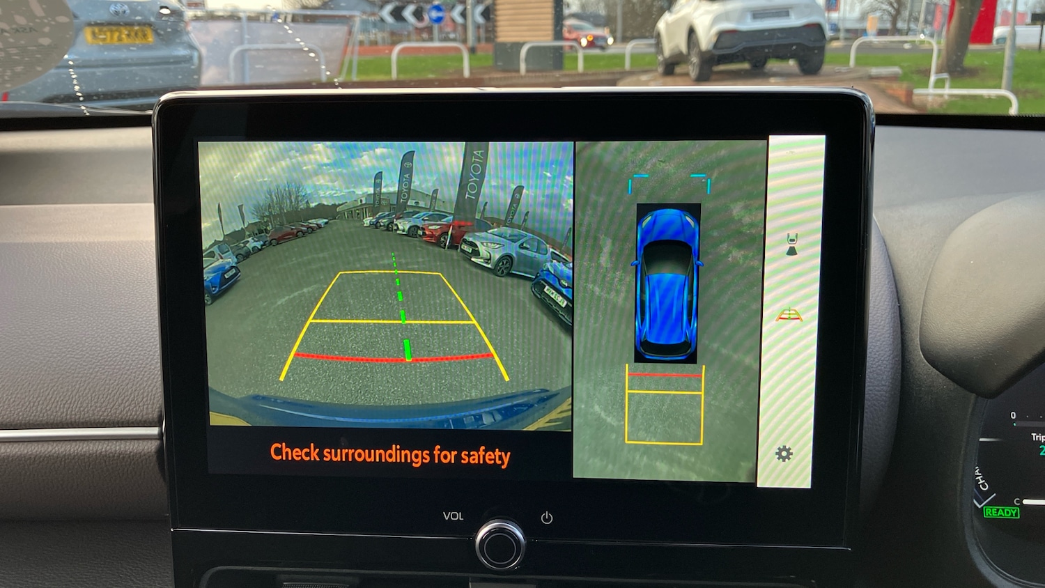 Used Toyota Yaris Cross 2024 for sale - 76984631: Photo 31