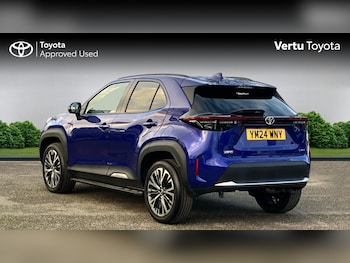 Used Toyota Yaris Cross 2024 for sale - 76984631: Photo