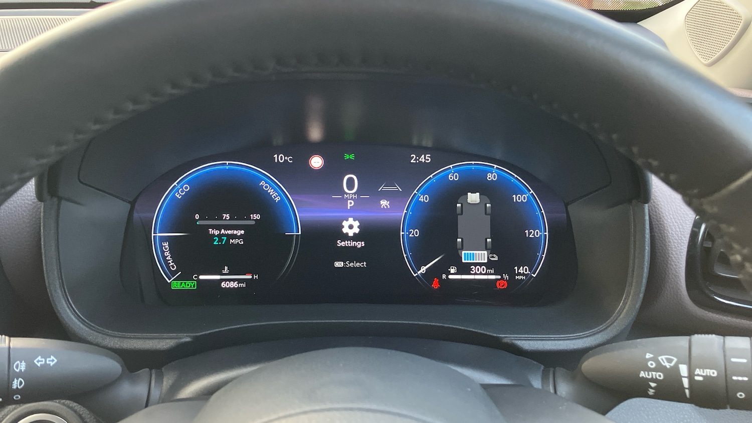 Used Toyota Yaris Cross 2024 for sale - 76984631: Photo 9