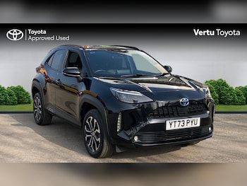 Used Toyota Yaris Cross 2023 for sale - 77746517: Photo