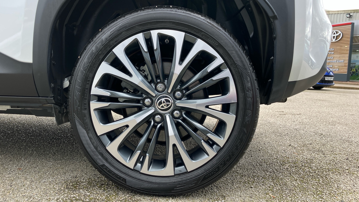 Used Toyota Yaris Cross 2023 for sale - 77917151: Photo 18