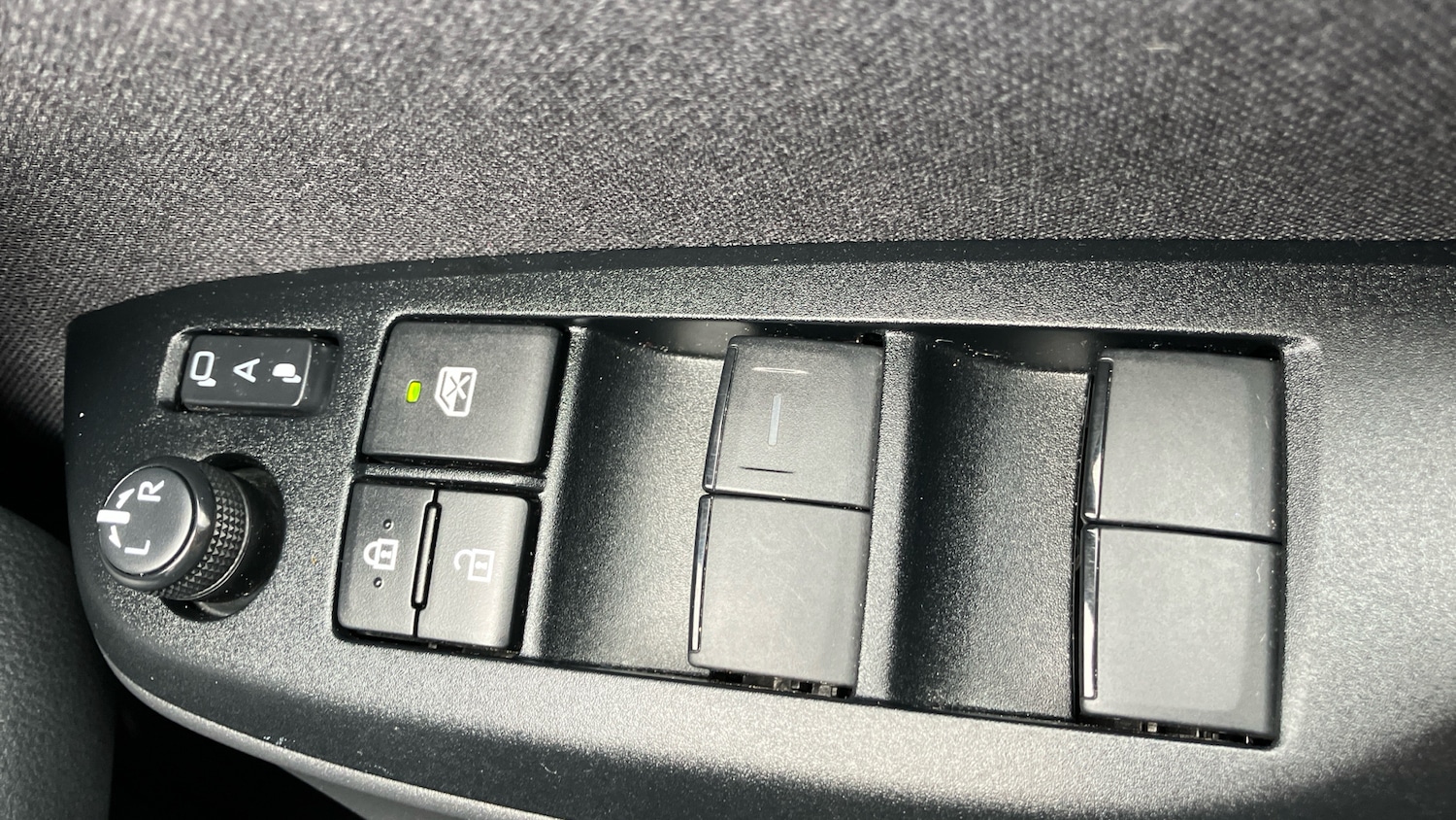 Used Toyota Yaris Cross 2023 for sale - 77917151: Photo 22