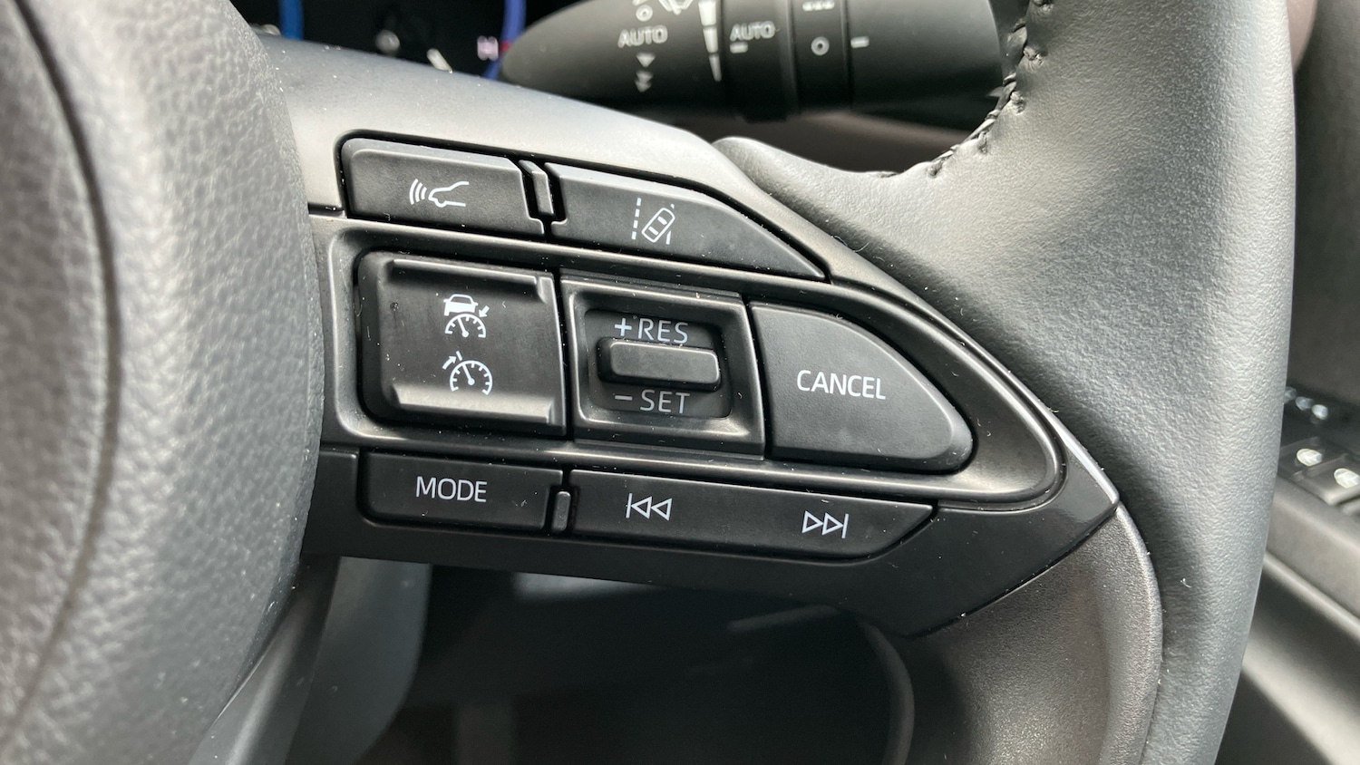 Used Toyota Yaris Cross 2023 for sale - 77917151: Photo 37