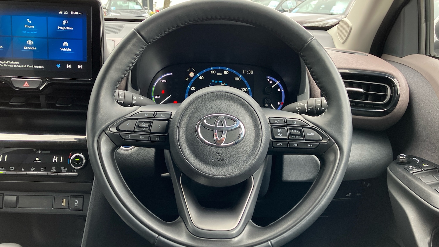 Used Toyota Yaris Cross 2023 for sale - 77917151: Photo 8