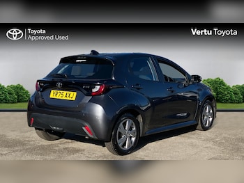 Used Toyota Yaris 2025 for sale - 77848779: Photo