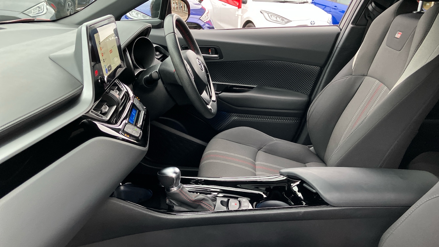 Used Toyota C-HR 2022 for sale - 76948892: Photo 10