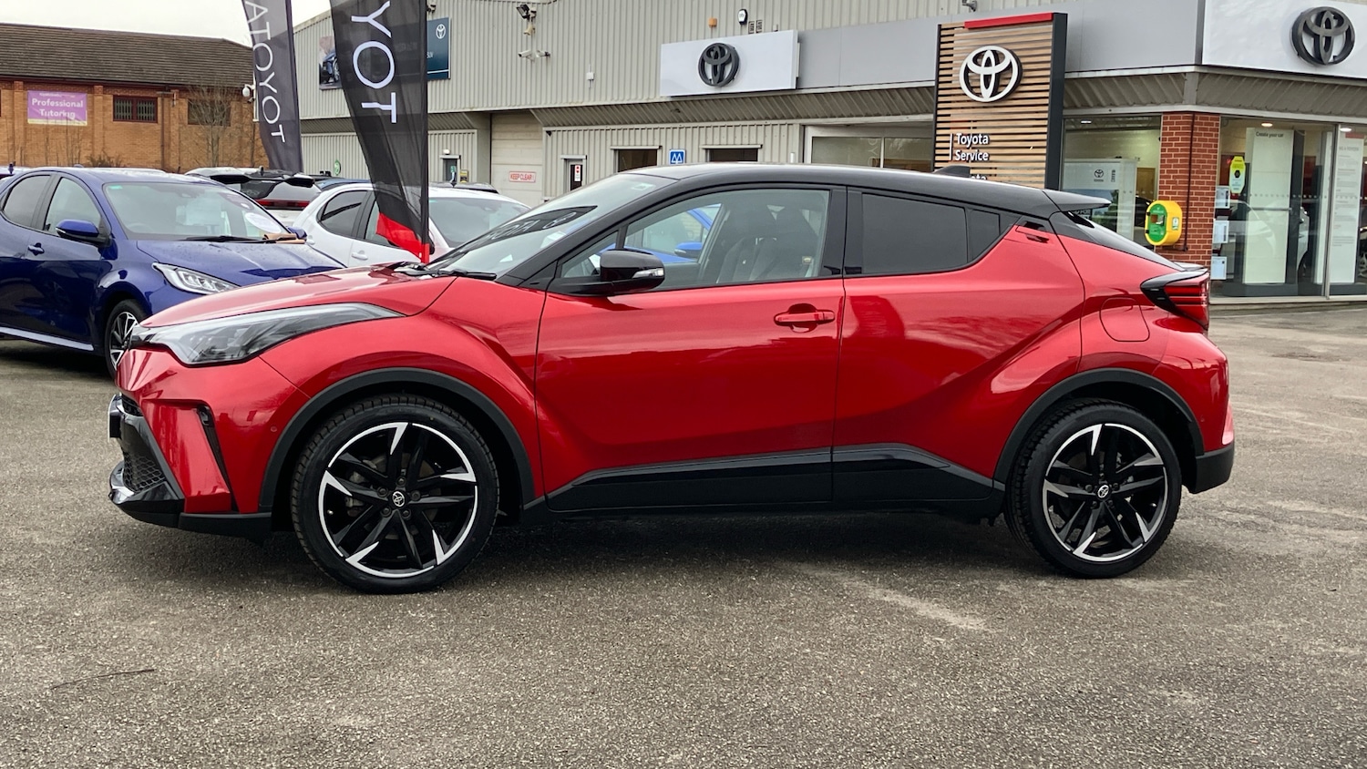 Used Toyota C-HR 2022 for sale - 76948892: Photo 17