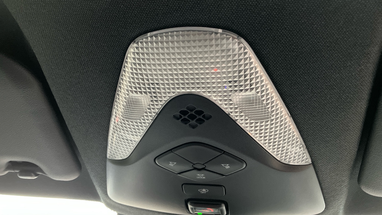 Used Toyota C-HR 2022 for sale - 76948892: Photo 33