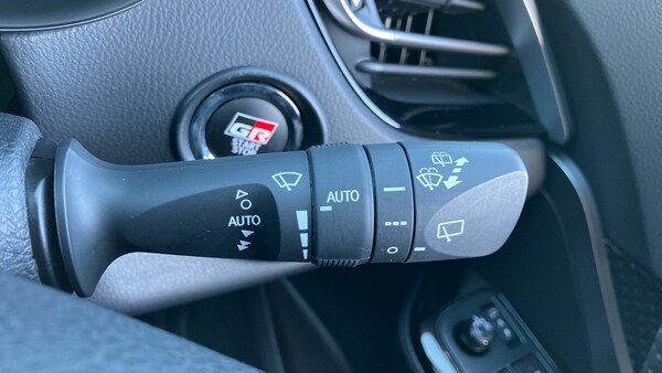 Used Toyota C-HR 2022 for sale - 75997296: Photo 39