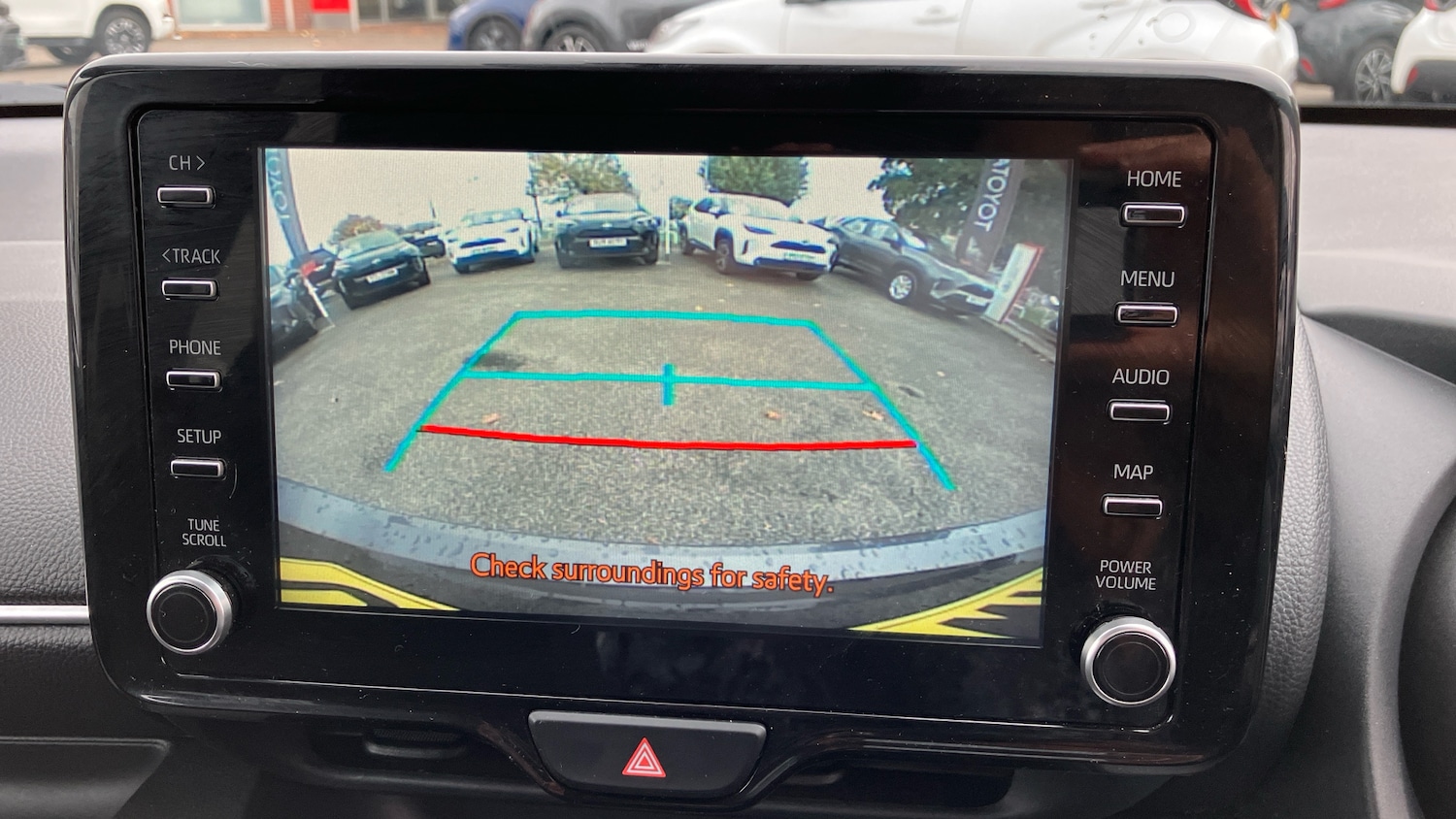 Used Toyota Yaris 2022 for sale - 75997284: Photo 31