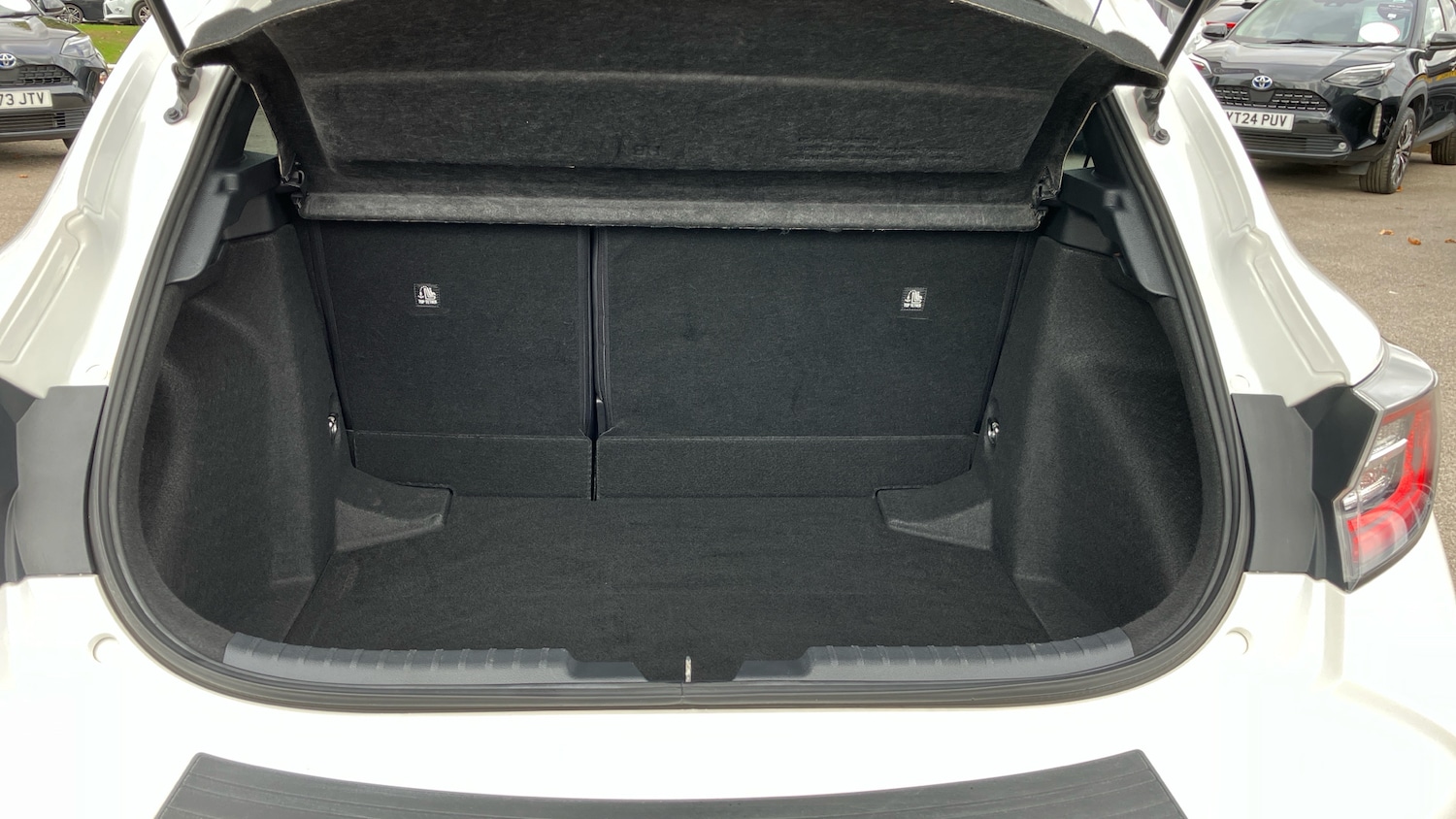 Used Toyota Corolla 2020 for sale - 76143085: Photo 14