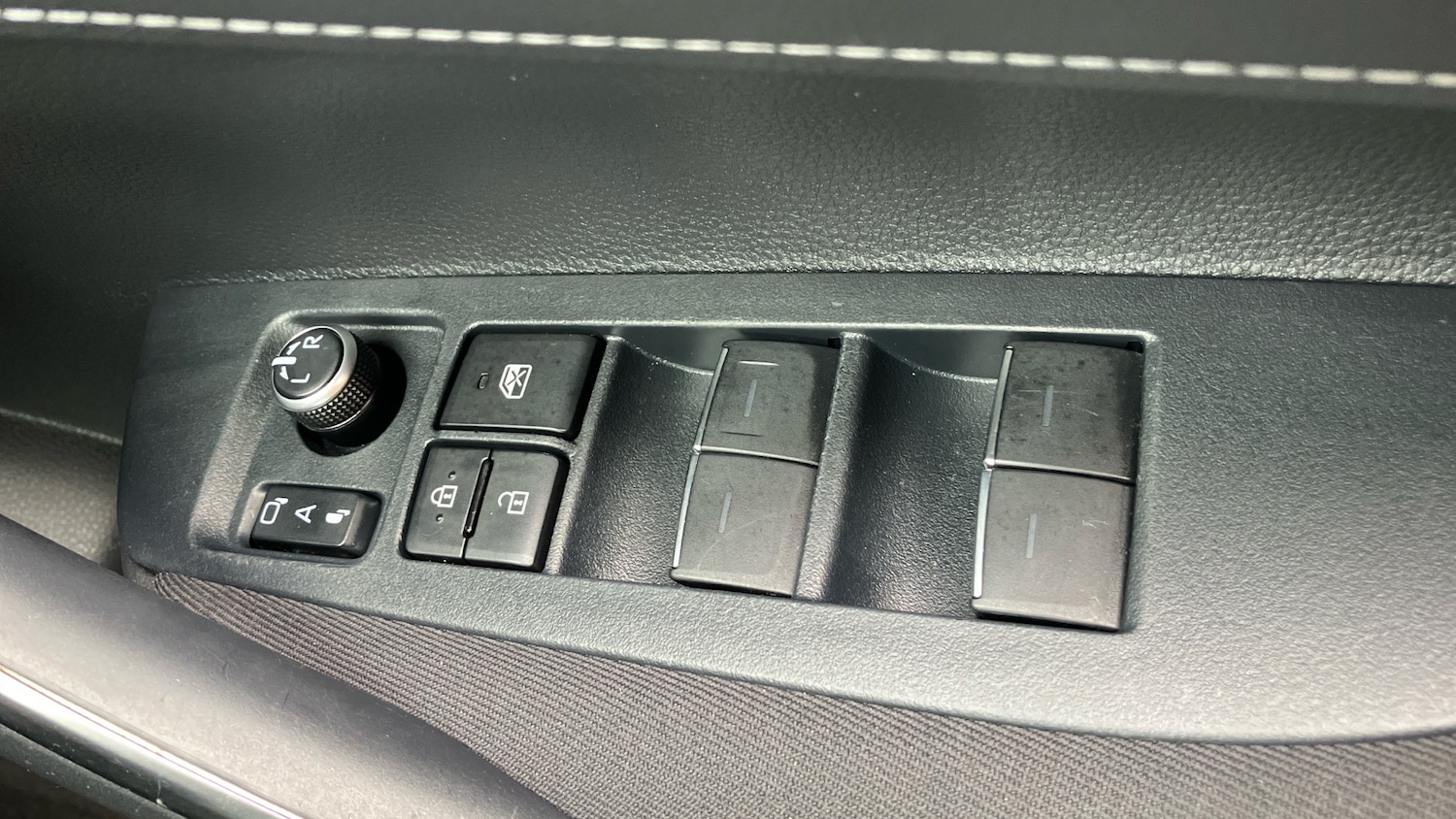 Used Toyota Corolla 2020 for sale - 76143085: Photo 22