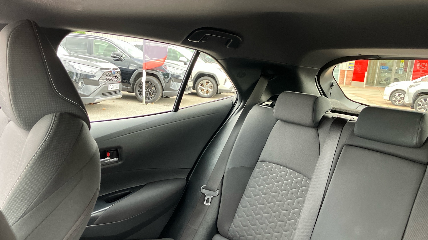 Used Toyota Corolla 2020 for sale - 76143085: Photo 24