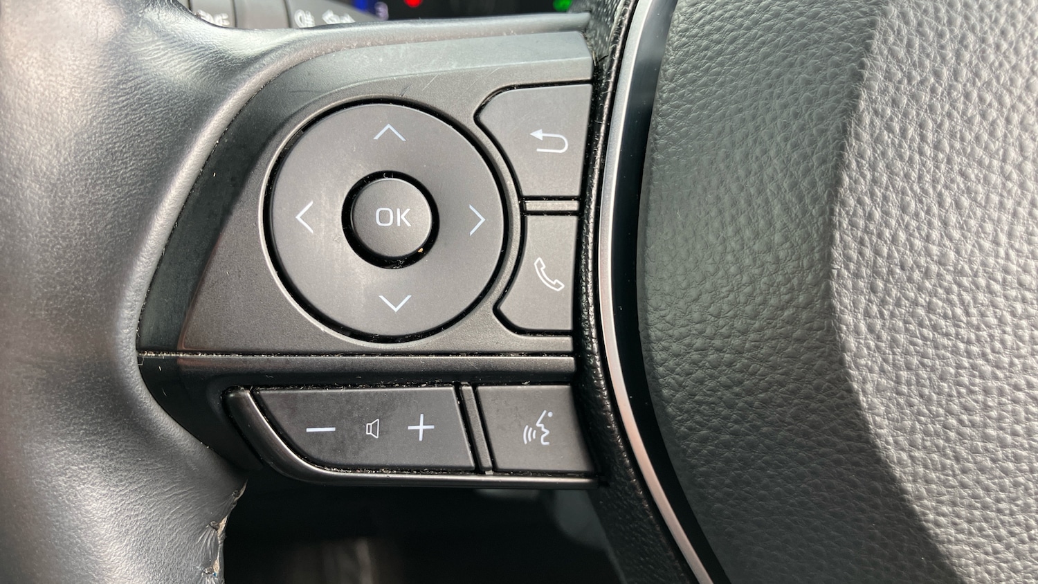 Used Toyota Corolla 2020 for sale - 76143085: Photo 36