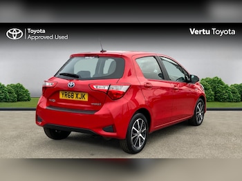 Used Toyota Yaris 2018 for sale - 77570557: Photo