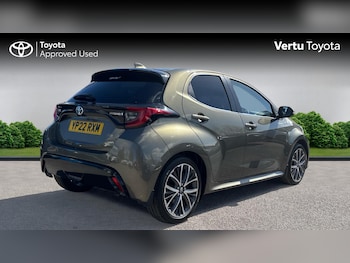 Used Toyota Yaris 2022 for sale - 78111925: Photo