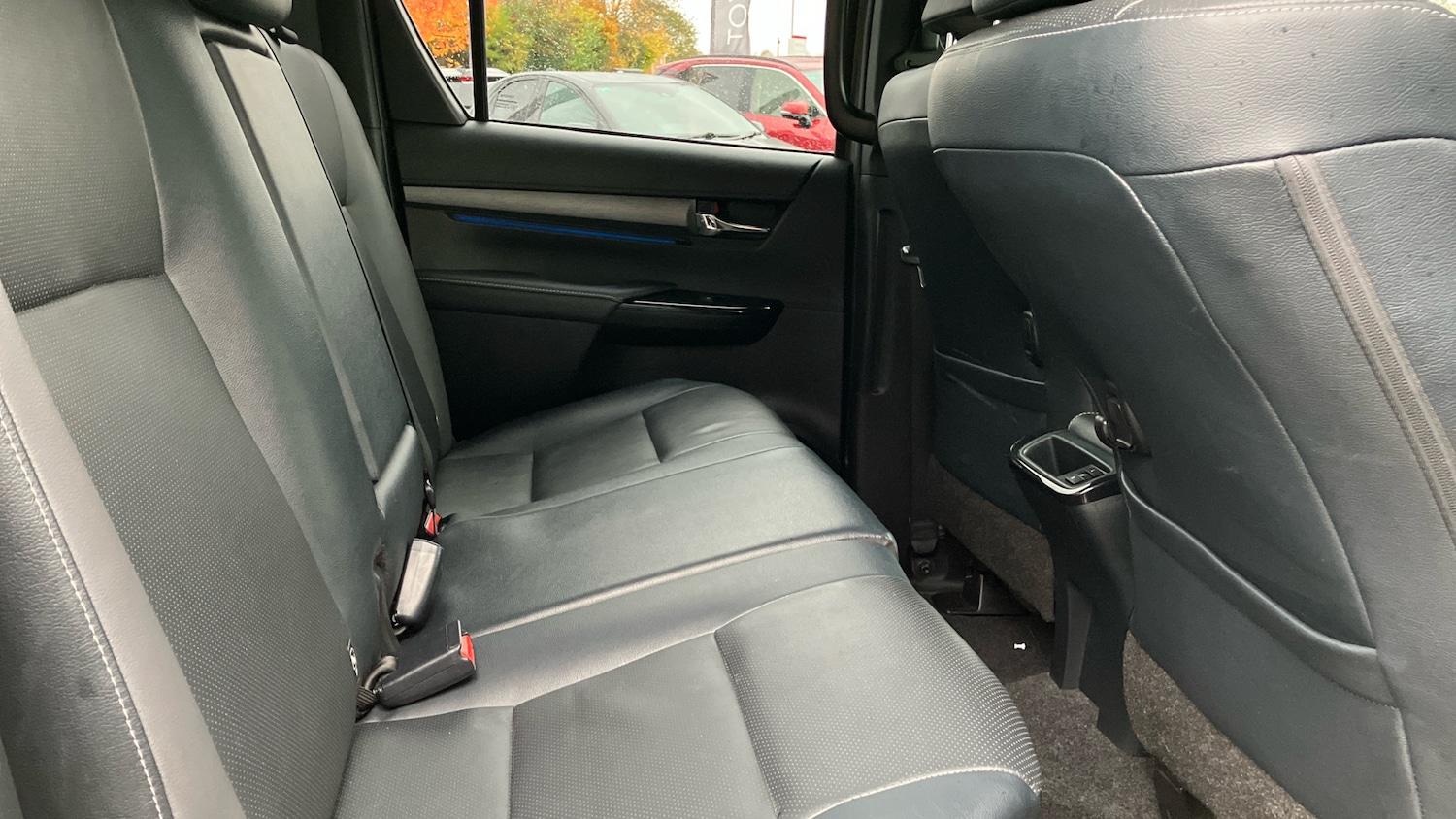 Used Toyota Hilux 2023 for sale - 76492110: Photo 12