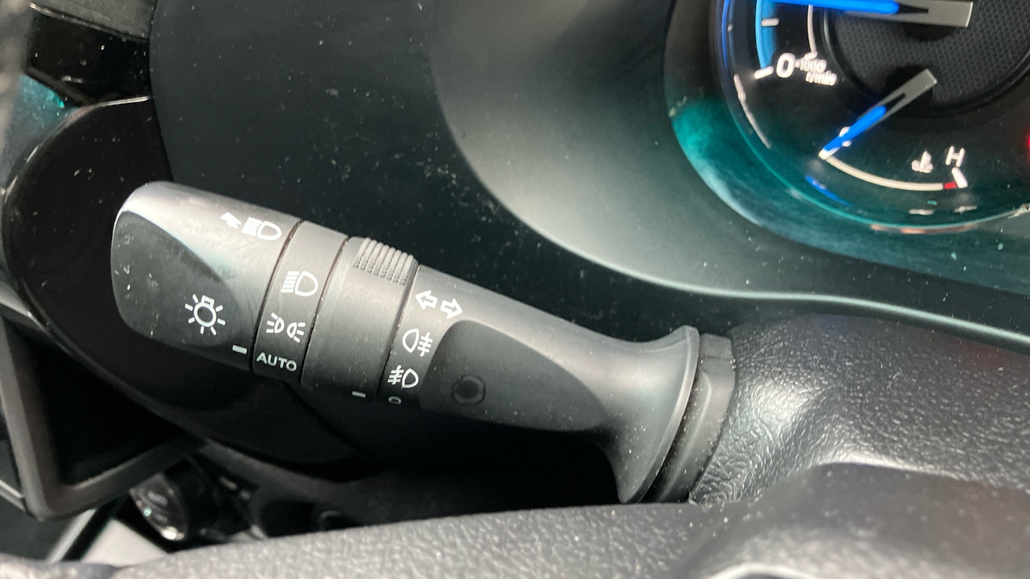 Used Toyota Hilux 2023 for sale - 76492110: Photo 38