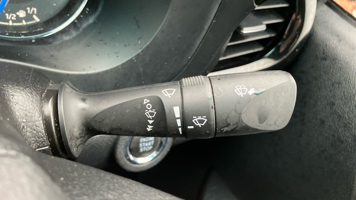 Used Toyota Hilux 2023 for sale - 76492110: Photo 39