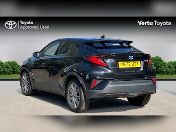Used Toyota C-HR 2023 for sale - 78325442: Photo