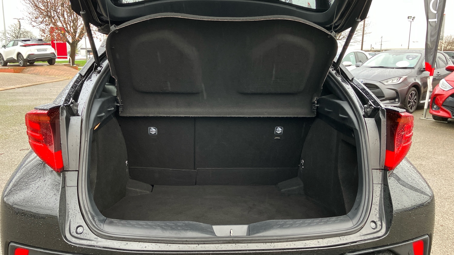 Used Toyota C-HR 2020 for sale - 76777174: Photo 14