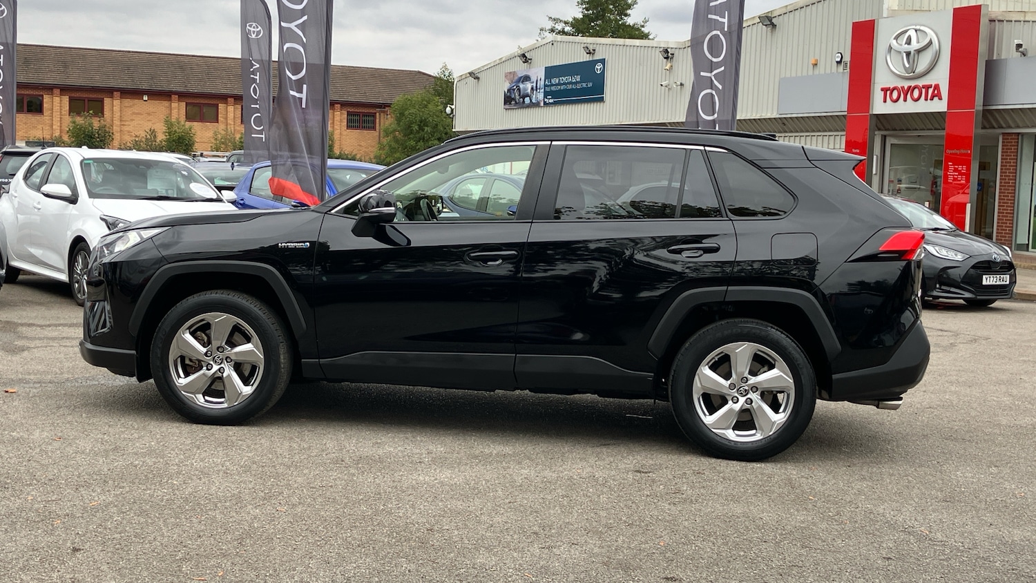 Used Toyota RAV4 2020 for sale - 76157053: Photo 17