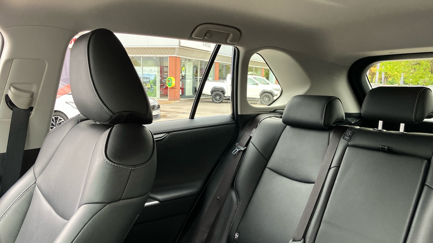 Used Toyota RAV4 2020 for sale - 76157053: Photo 24