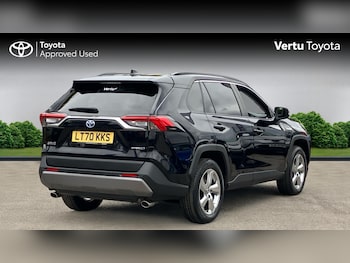 Used Toyota RAV4 2020 for sale - 76157053: Photo 2