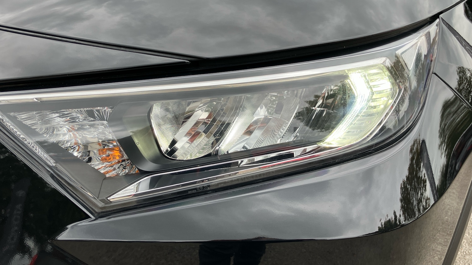 Used Toyota RAV4 2020 for sale - 76157053: Photo 32