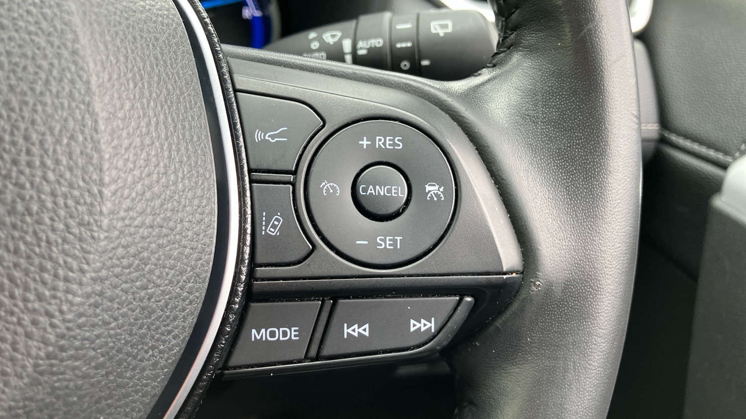 Used Toyota RAV4 2020 for sale - 76157053: Photo 37