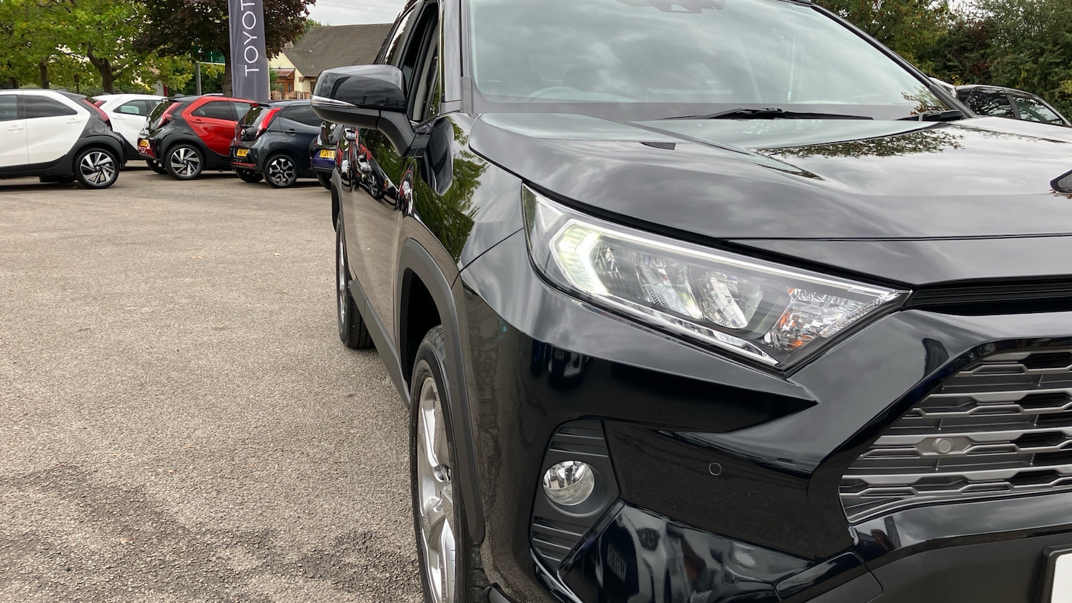 Used Toyota RAV4 2020 for sale - 76157053: Photo 41