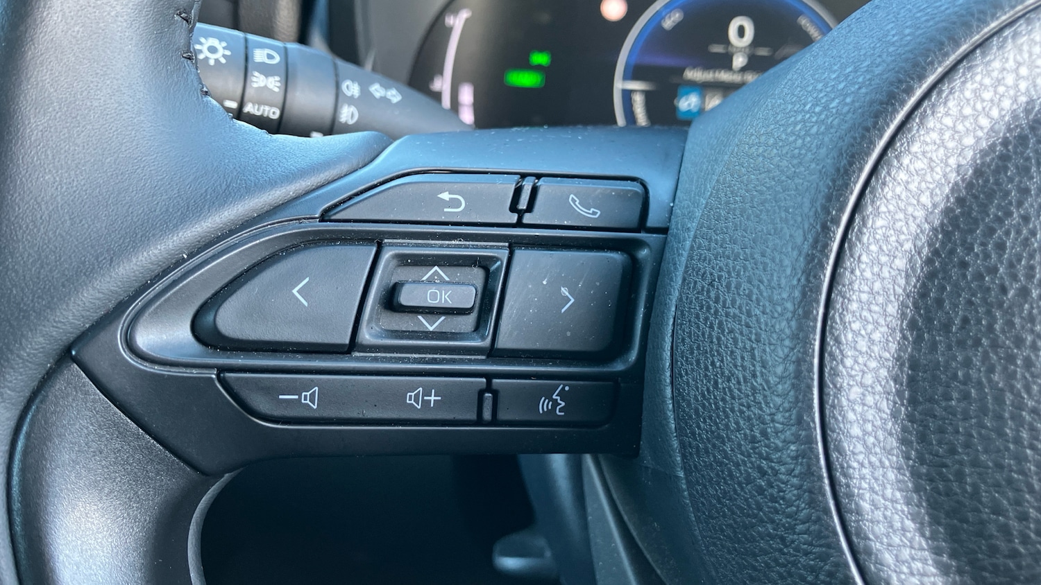 Used Toyota Yaris 2024 for sale - 76354898: Photo 36