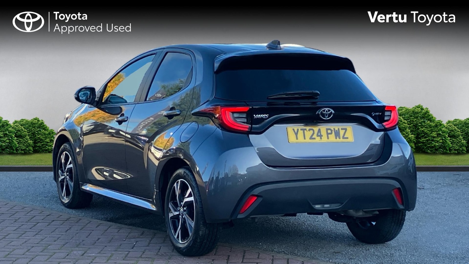 Used Toyota Yaris 2024 for sale - 76354898: Photo 4