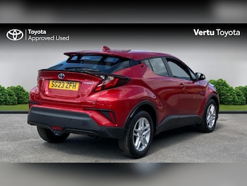 Used Toyota C-HR 2023 for sale - 78325474: Photo