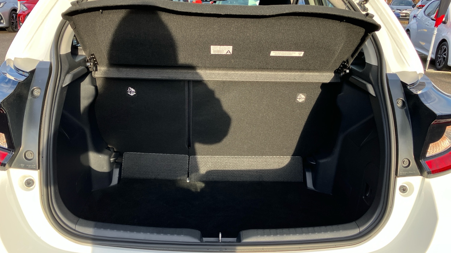 Used Toyota Yaris 2023 for sale - 76707640: Photo 14