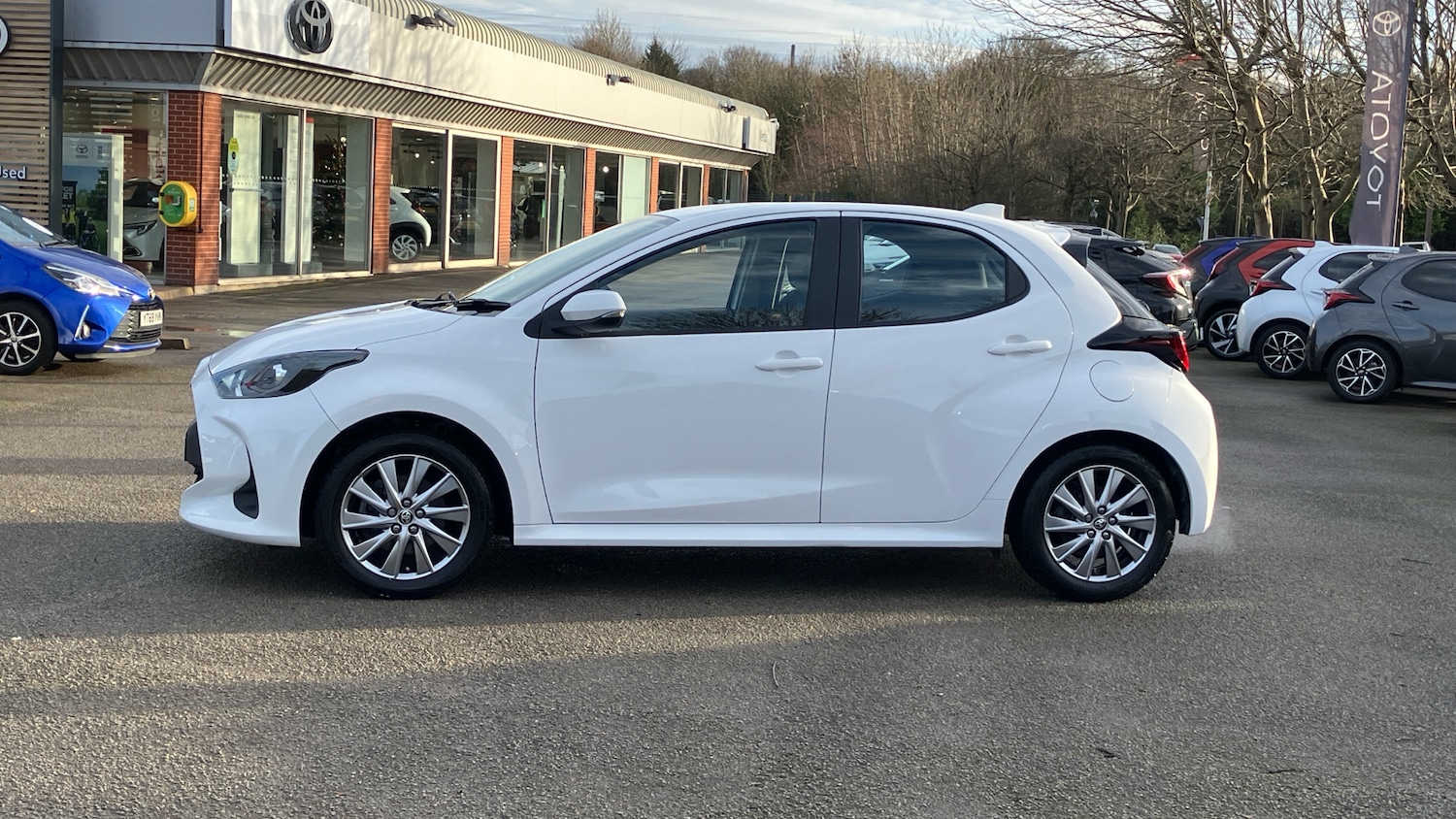 Used Toyota Yaris 2023 for sale - 76707640: Photo 17