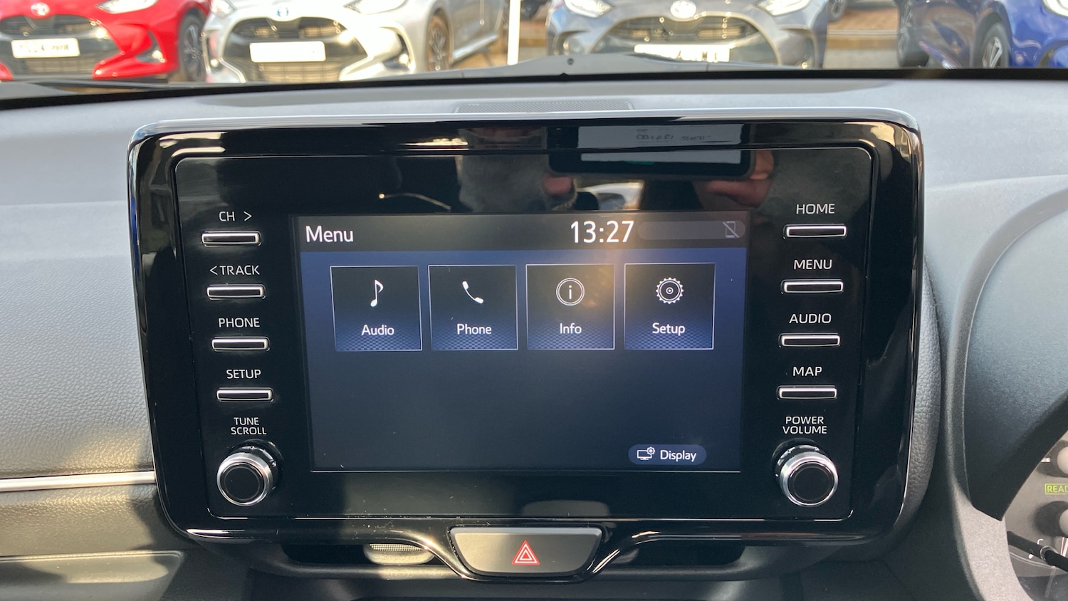 Used Toyota Yaris 2023 for sale - 76707640: Photo 7