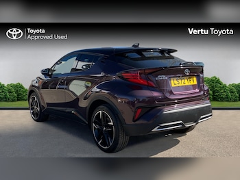 Used Toyota C-HR 2022 for sale - 78325200: Photo
