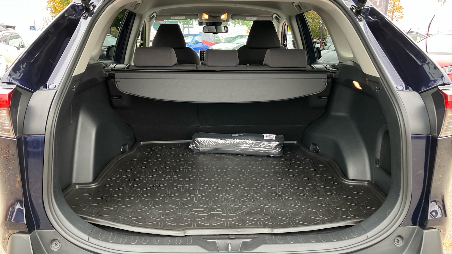 Used Toyota RAV4 2021 for sale - 76638566: Photo 14