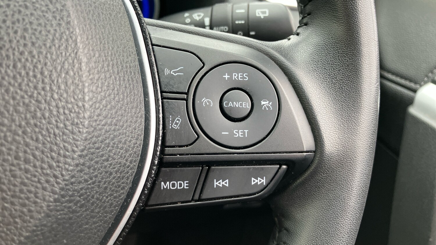 Used Toyota RAV4 2021 for sale - 76638566: Photo 37