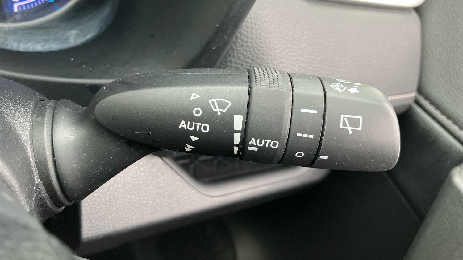 Used Toyota RAV4 2021 for sale - 76638566: Photo 39