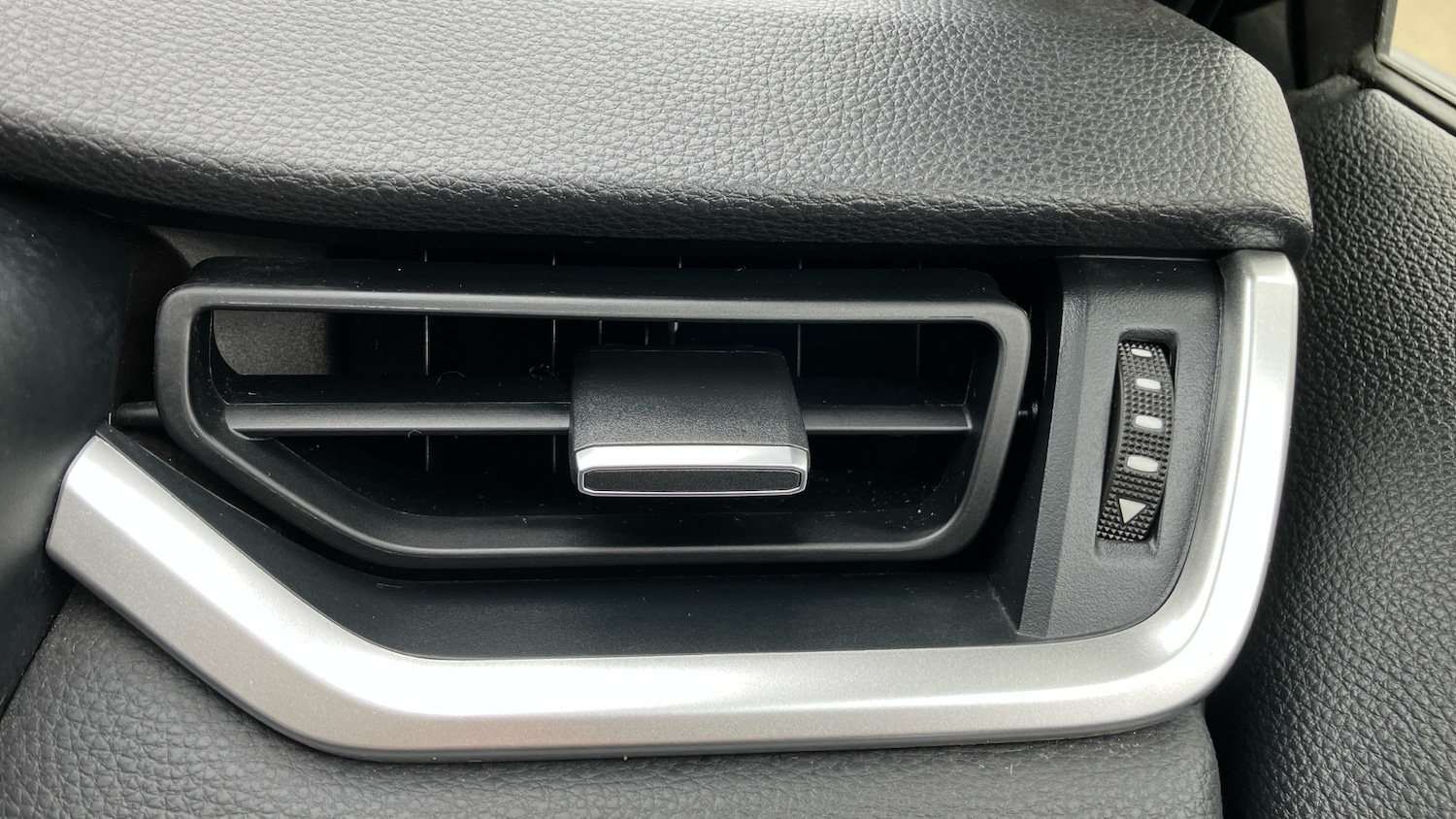 Used Toyota RAV4 2022 for sale - 78109283: Photo 62