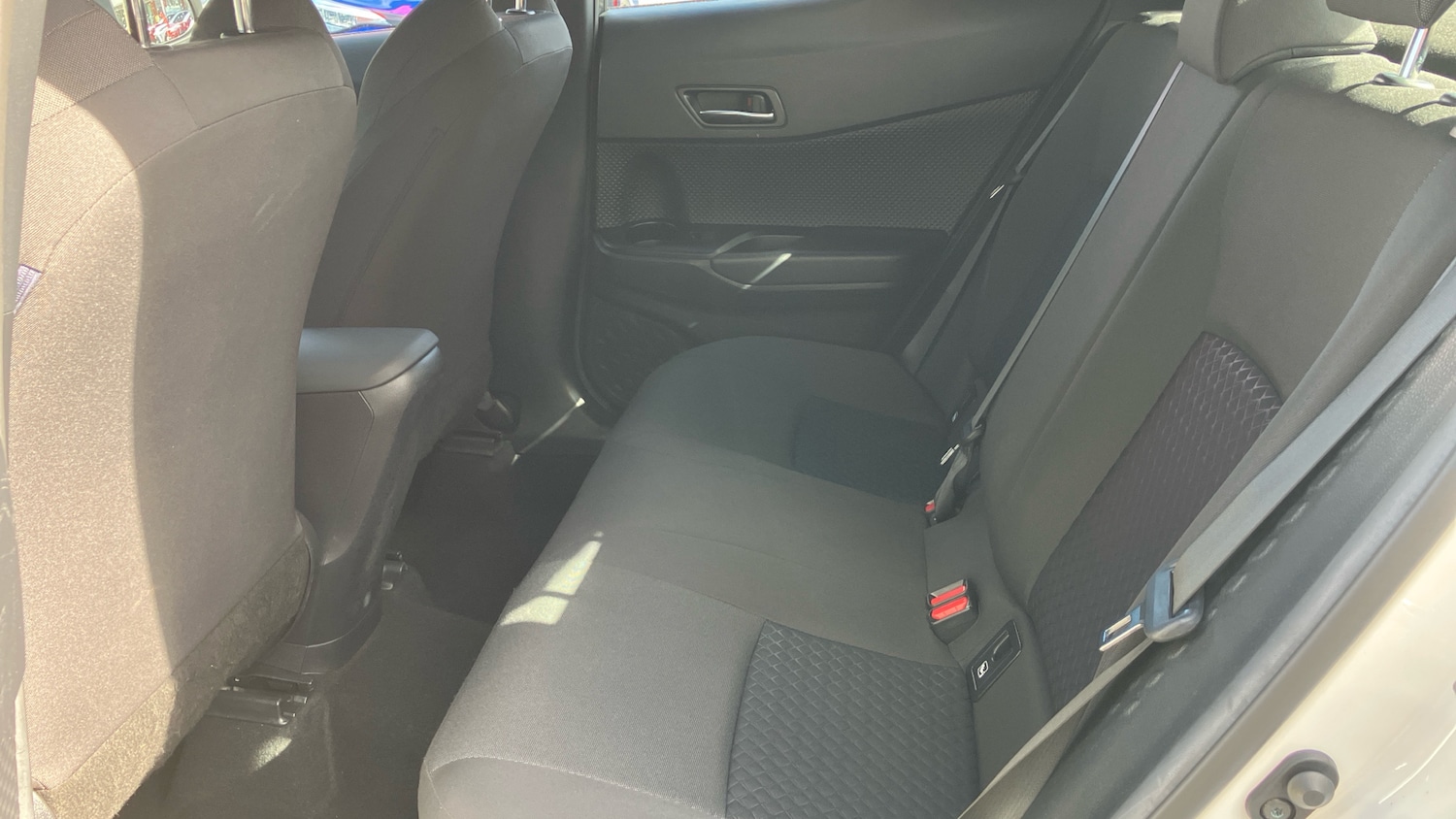 Used Toyota C-HR 2022 for sale - 75894329: Photo 13