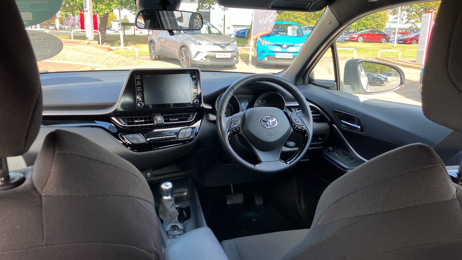 Used Toyota C-HR 2022 for sale - 75894329: Photo 5