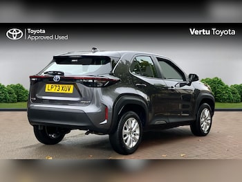 Used Toyota Yaris Cross 2024 for sale - 75945074: Photo
