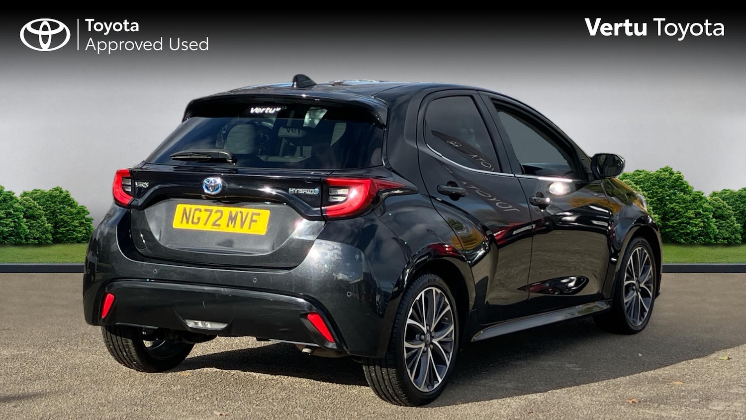Used Toyota Yaris 2023 for sale - 76384925: Photo 2