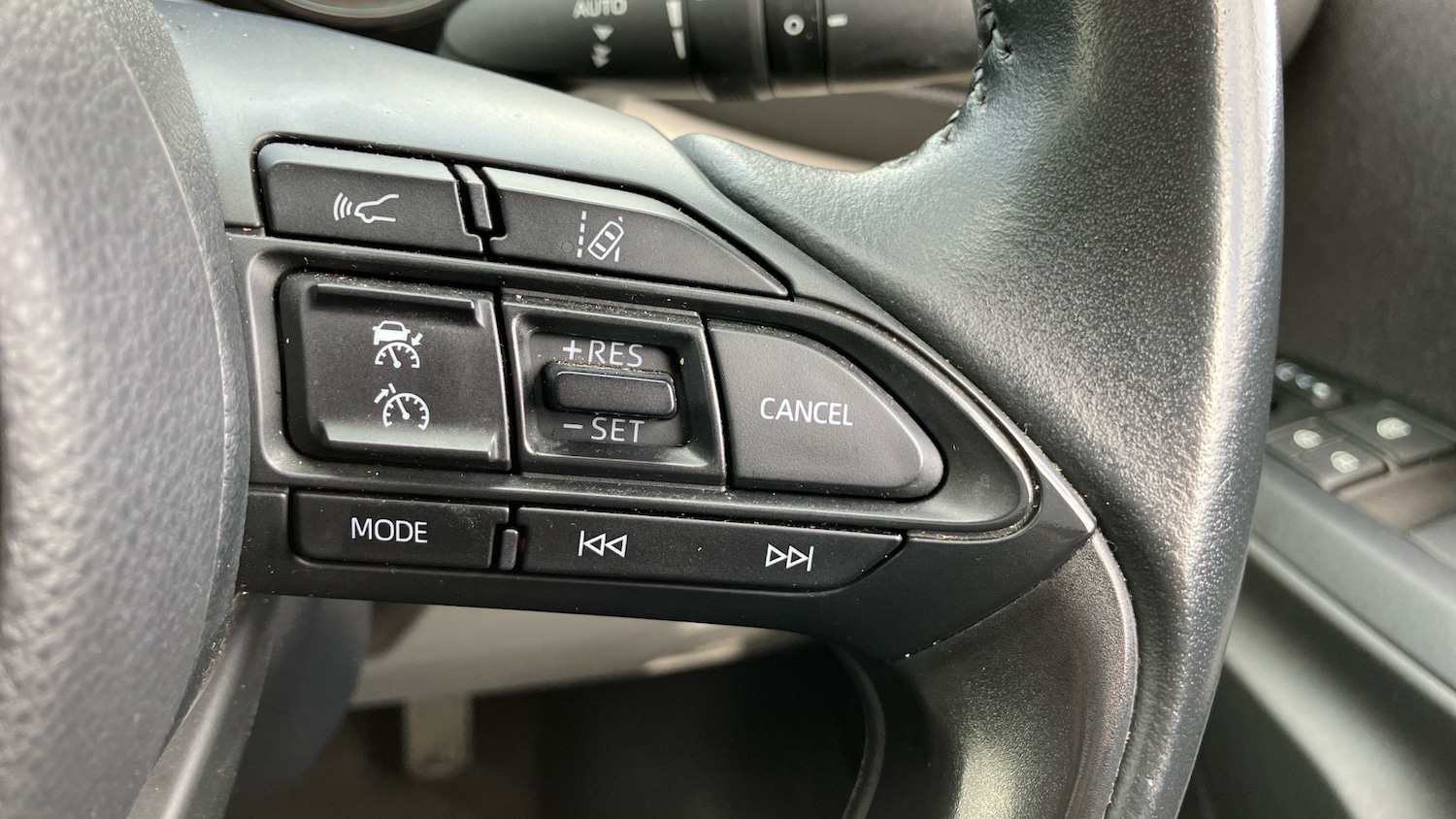 Used Toyota Yaris 2023 for sale - 76384925: Photo 37
